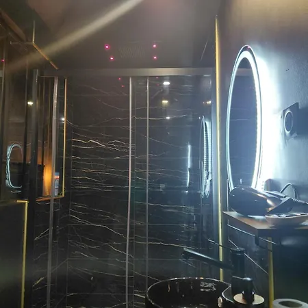 Soft, Jacuzzi, Cozy, Cinéma, Le Mans