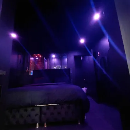 Soft, Jacuzzi, Cozy, Cinéma, * Le Mans